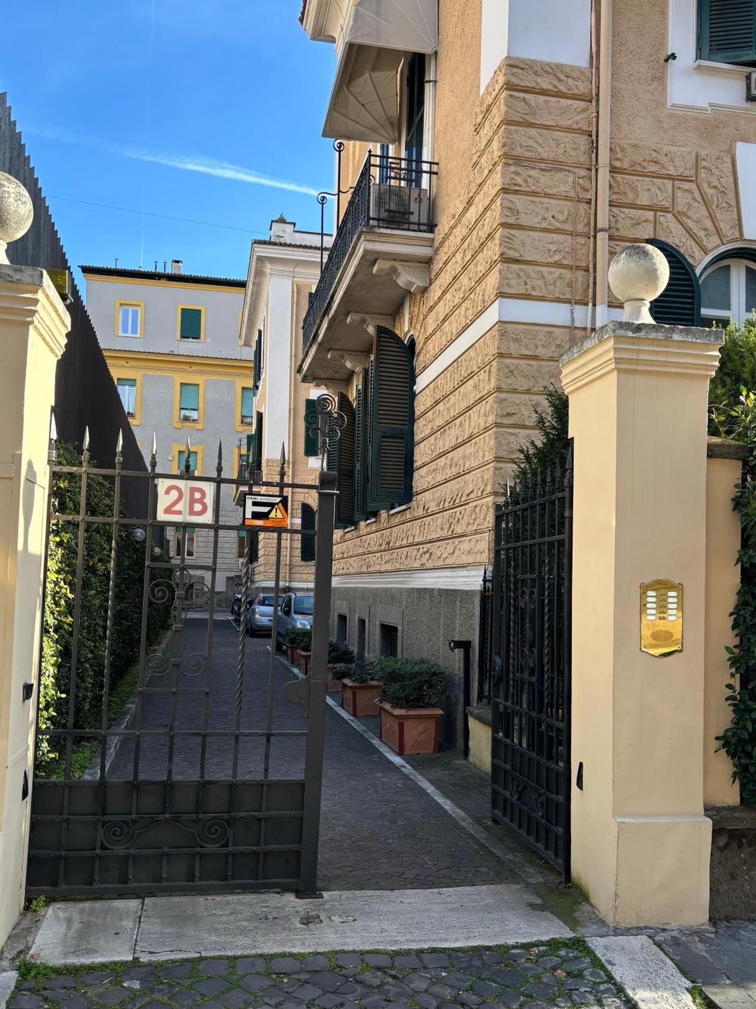 Bbb House Daire Roma Dış mekan fotoğraf